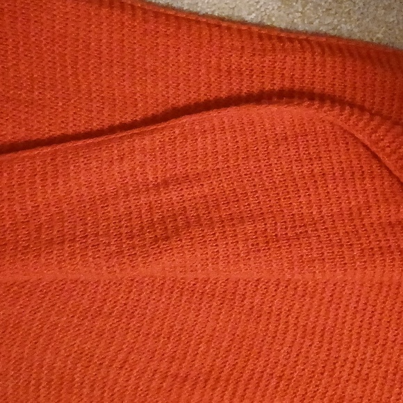 AKIRA Red Knit Scarf - Picture 4 of 4